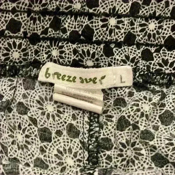 Breeze Ever Boho Drawstring Shorts - Picture 3 of 4